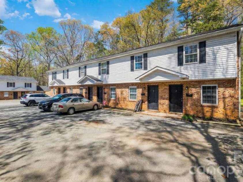 118 Ethel Drive, Stanley, NC 28164.  MLS# CAR4365281, YatesRealty ID 8061. 