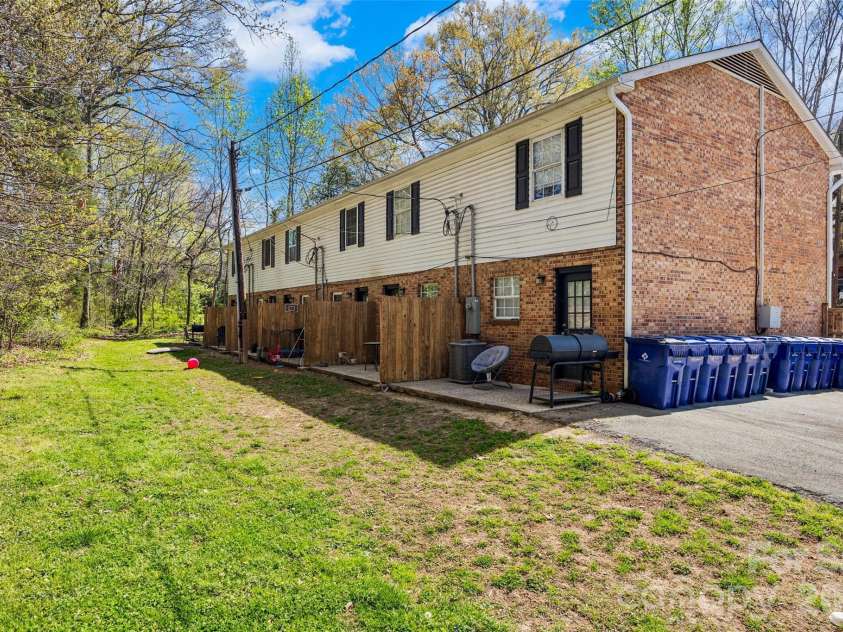118 Ethel Drive, Stanley, NC 28164.  MLS# CAR4365281, YatesRealty ID 8061. 