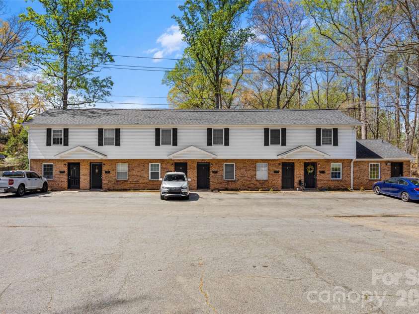 118 Ethel Drive, Stanley, NC 28164.  MLS# CAR4365281, YatesRealty ID 8061. 