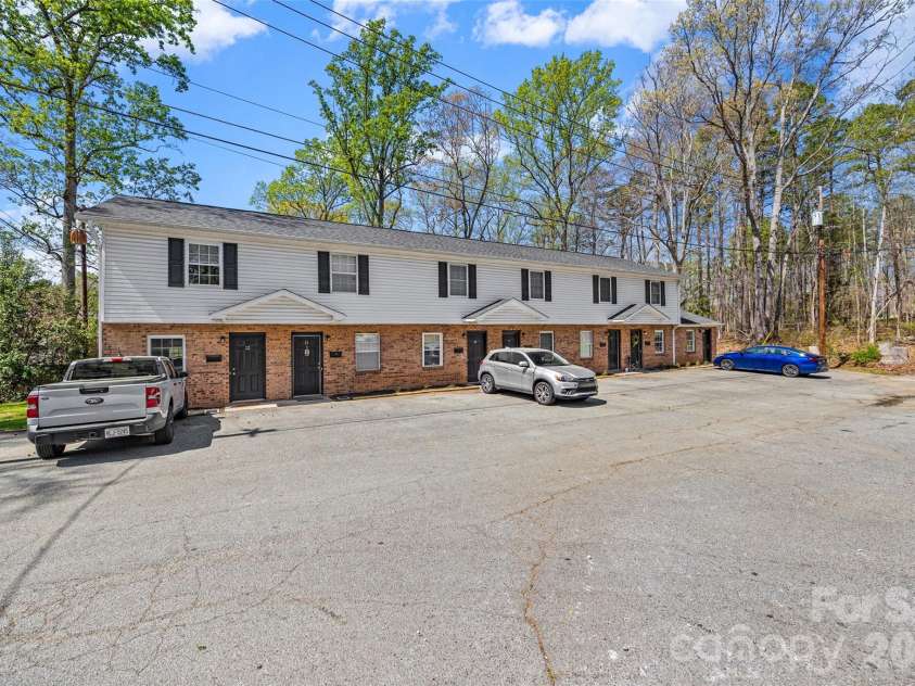 118 Ethel Drive, Stanley, NC 28164.  MLS# CAR4365281, YatesRealty ID 8061. 