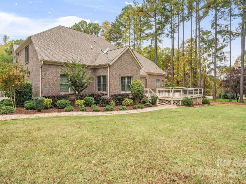 472 Barber Loop, Mooresville, NC 28117.  MLS# CAR4223478, YatesRealty ID 8062. 