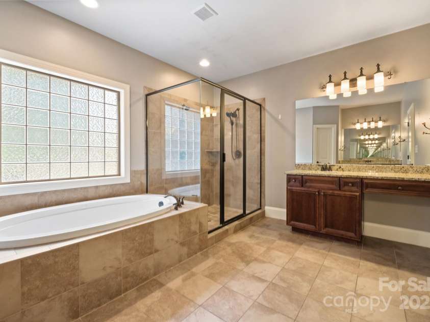 472 Barber Loop, Mooresville, NC 28117.  MLS# CAR4223478, YatesRealty ID 8062. 