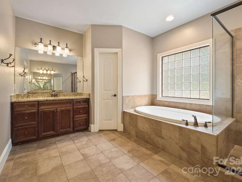 472 Barber Loop, Mooresville, NC 28117.  MLS# CAR4223478, YatesRealty ID 8062. 
