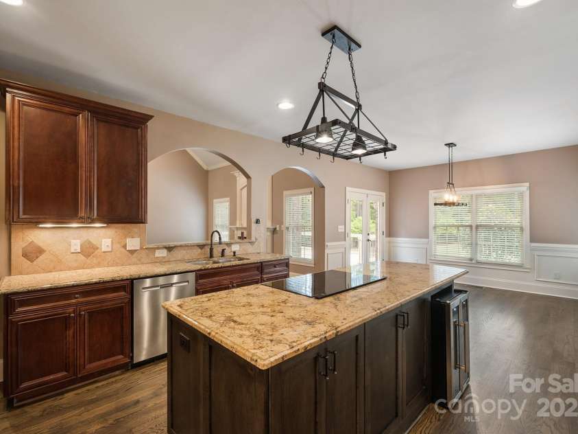 472 Barber Loop, Mooresville, NC 28117.  MLS# CAR4223478, YatesRealty ID 8062. 