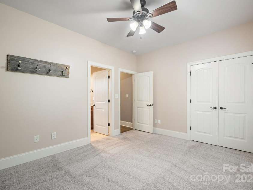 472 Barber Loop, Mooresville, NC 28117.  MLS# CAR4223478, YatesRealty ID 8062. 