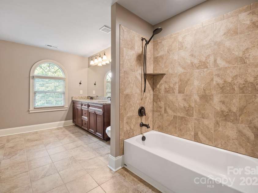 472 Barber Loop, Mooresville, NC 28117.  MLS# CAR4223478, YatesRealty ID 8062. 