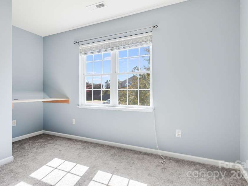 48 Lanceford Circle, Fletcher, NC 28732.  MLS# CAR4284692, YatesRealty ID 8062. 