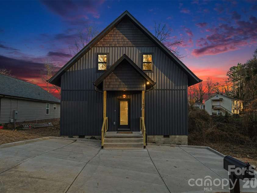 143 Johndy Avenue, Kannapolis, NC 28083.  MLS# CAR4334566, YatesRealty ID 8063. Front of the home
