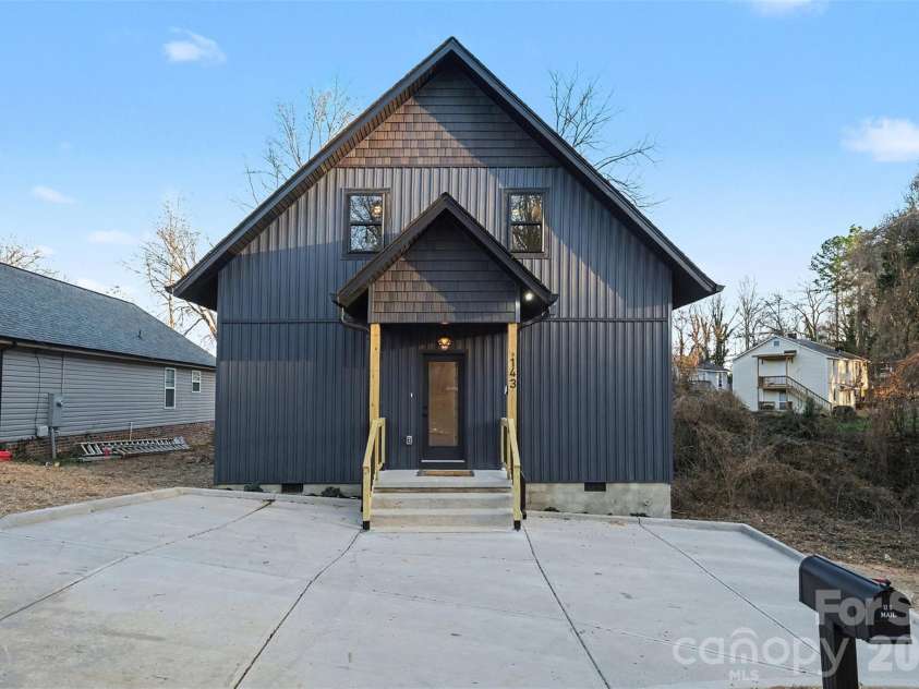 143 Johndy Avenue, Kannapolis, NC 28083.  MLS# CAR4334566, YatesRealty ID 8063. Front of the home 