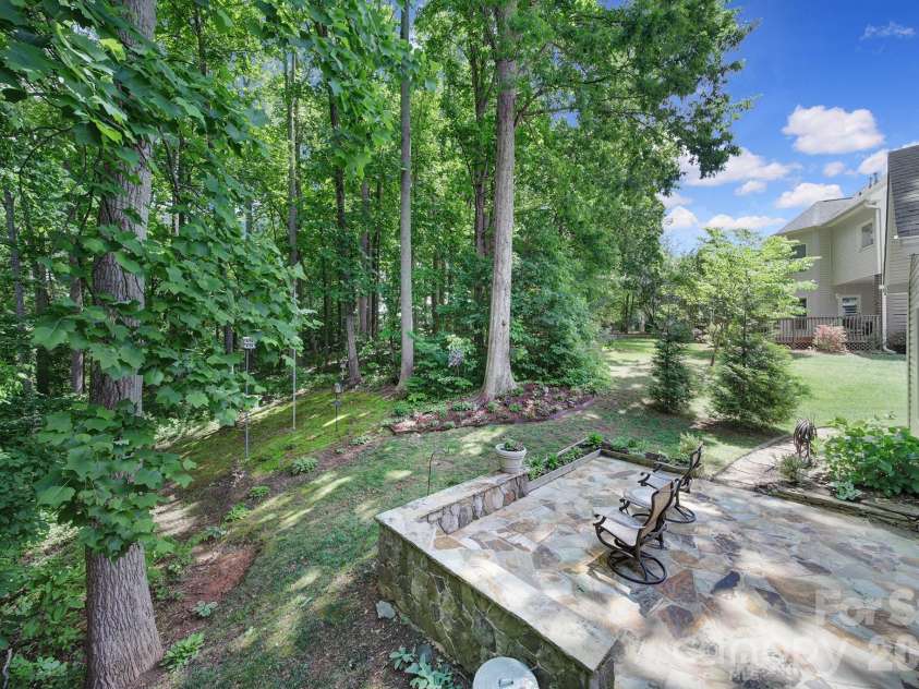 160 Fernbrook Drive, Mooresville, NC 28117.  MLS# CAR4350552, YatesRealty ID 8064. Backyard