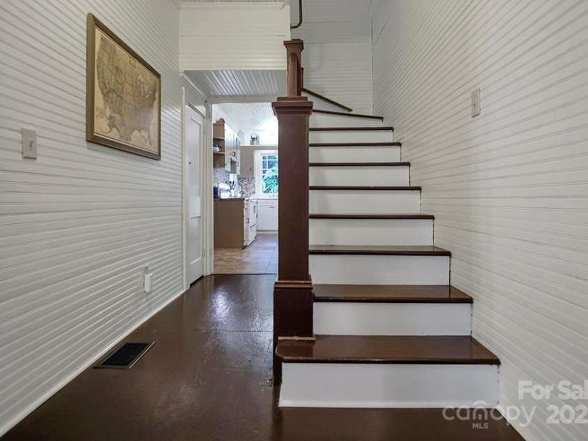 516 Maple Creek Road, Rutherfordton, NC 28139.  MLS# CAR4248593, YatesRealty ID 8064. 