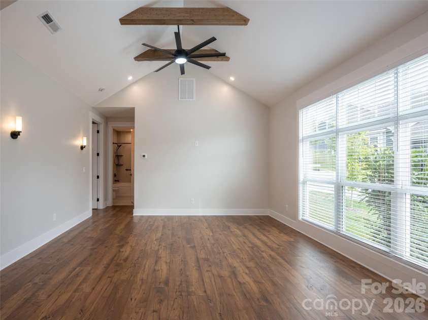 8 Heartleaf Circle, Arden, NC 28704.  MLS# CAR4431913, YatesRealty ID 8065. 