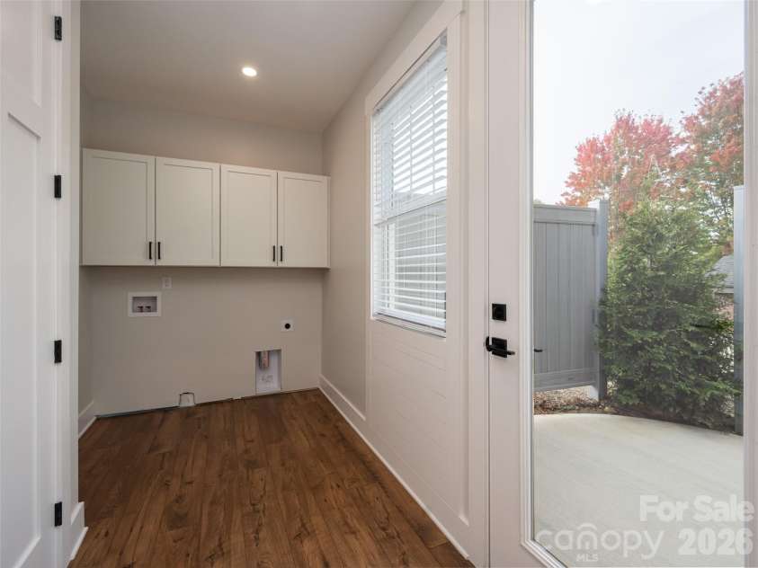 8 Heartleaf Circle, Arden, NC 28704.  MLS# CAR4431913, YatesRealty ID 8065. 