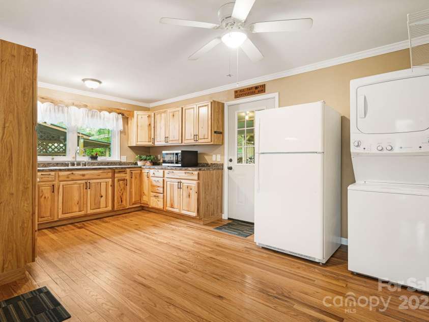 81 Mcguire Loop, Pisgah Forest, NC 28768.  MLS# CAR4250584, YatesRealty ID 8065. 