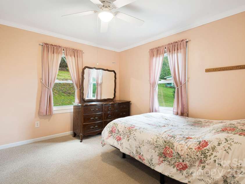 81 Mcguire Loop, Pisgah Forest, NC 28768.  MLS# CAR4250584, YatesRealty ID 8065. 