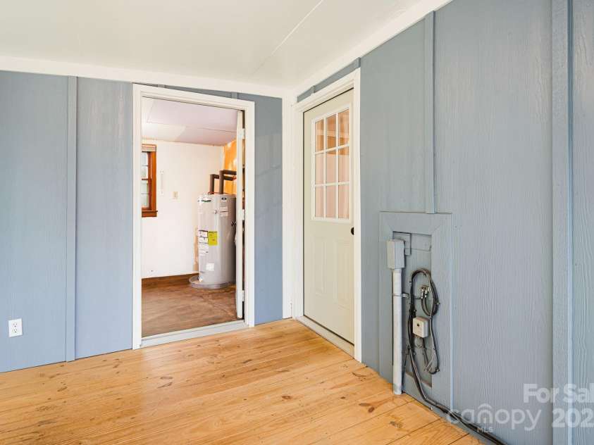 81 Mcguire Loop, Pisgah Forest, NC 28768.  MLS# CAR4250584, YatesRealty ID 8065. 