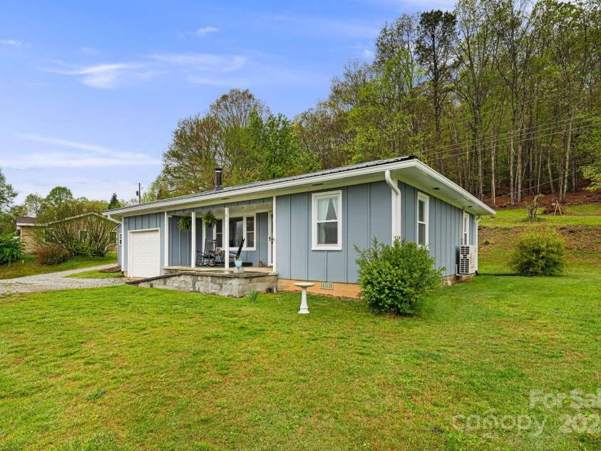 81 Mcguire Loop, Pisgah Forest, NC 28768.  MLS# CAR4250584, YatesRealty ID 8065. 