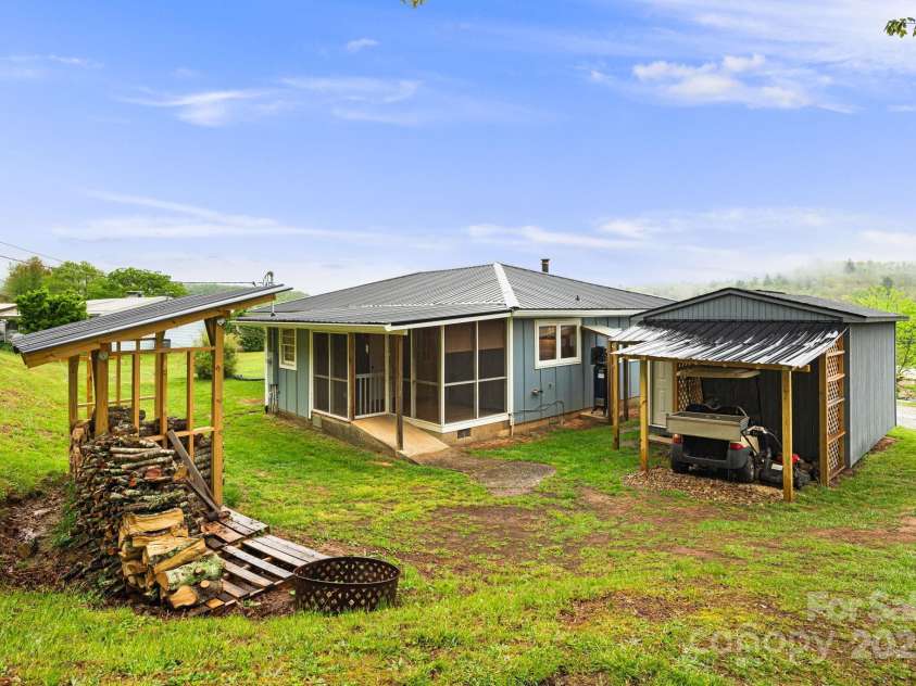 81 Mcguire Loop, Pisgah Forest, NC 28768.  MLS# CAR4250584, YatesRealty ID 8065. 