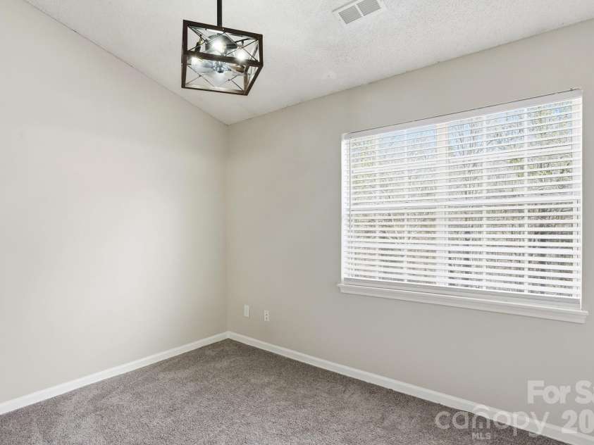 3015 Summercroft Lane, Charlotte, NC 28269.  MLS# CAR4337143, YatesRealty ID 8066. 