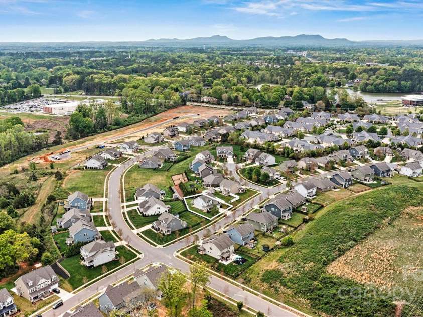 1617 Post Court, Gastonia, NC 28054.  MLS# CAR4246652, YatesRealty ID 8067. Aerial Side Lot Line Overlay - Approximate Lines