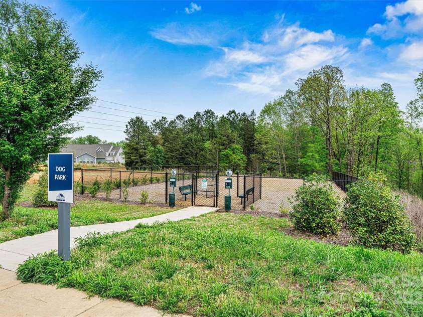1617 Post Court, Gastonia, NC 28054.  MLS# CAR4246652, YatesRealty ID 8067. Dog Park Entry View