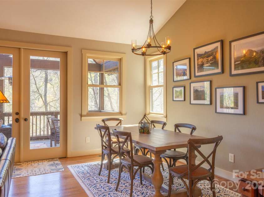 121 Woodbridge Drive, Jackson, NC 28783.  MLS# CAR4246073, YatesRealty ID 8068. 