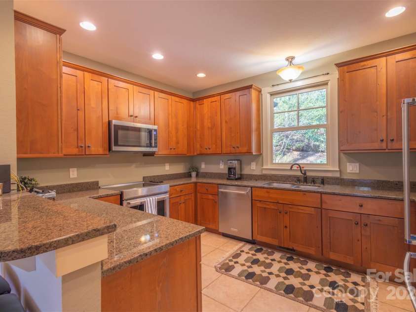 121 Woodbridge Drive, Jackson, NC 28783.  MLS# CAR4246073, YatesRealty ID 8068. 