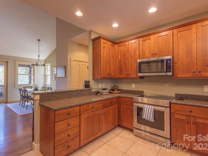 121 Woodbridge Drive, Jackson, NC 28783.  MLS# CAR4246073, YatesRealty ID 8068. 