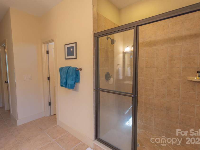 121 Woodbridge Drive, Jackson, NC 28783.  MLS# CAR4246073, YatesRealty ID 8068. 