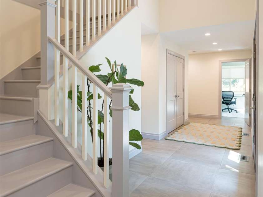 17 Beaverdam Court, Asheville, NC 28804.  MLS# CAR4346866, YatesRealty ID 8068. Light infused entry 