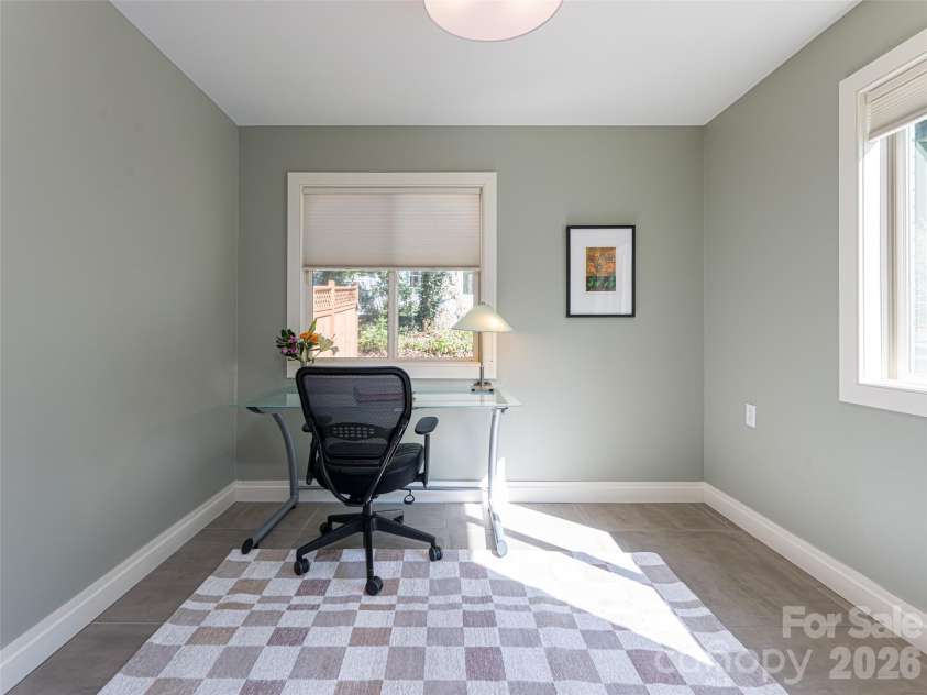 17 Beaverdam Court, Asheville, NC 28804.  MLS# CAR4346866, YatesRealty ID 8068. Office or nursery 