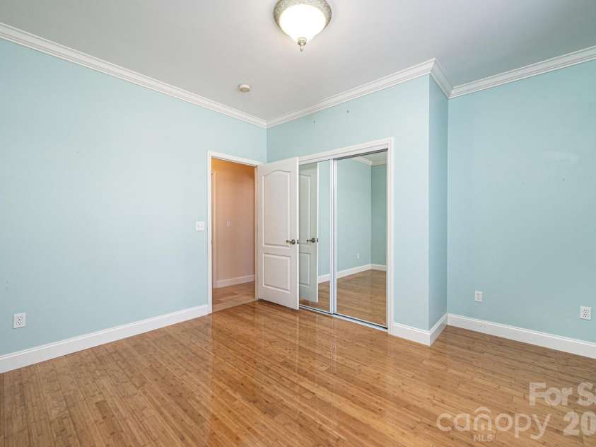1825 Plaza Drive, Hickory, NC 28602.  MLS# CAR4337733, YatesRealty ID 8069. Guest Bedroom #1
