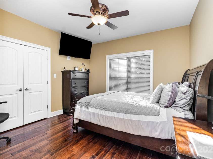 139 Trillium Drive, Statesville, NC 28625.  MLS# CAR4321888, YatesRealty ID 807. 