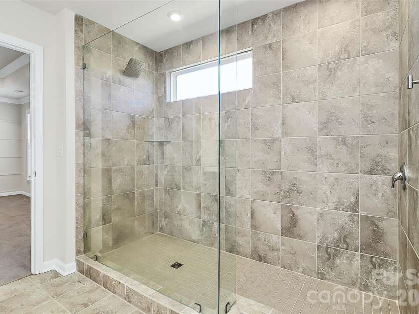 23144 Clarabelle Drive, Charlotte, NC 28273.  MLS# CAR4341725, YatesRealty ID 8070. Primary Bathroom