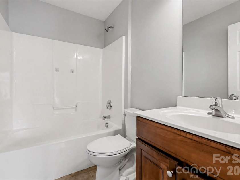 2326 Donnington Lane, Concord, NC 28027.  MLS# CAR4356967, YatesRealty ID 8071. 
