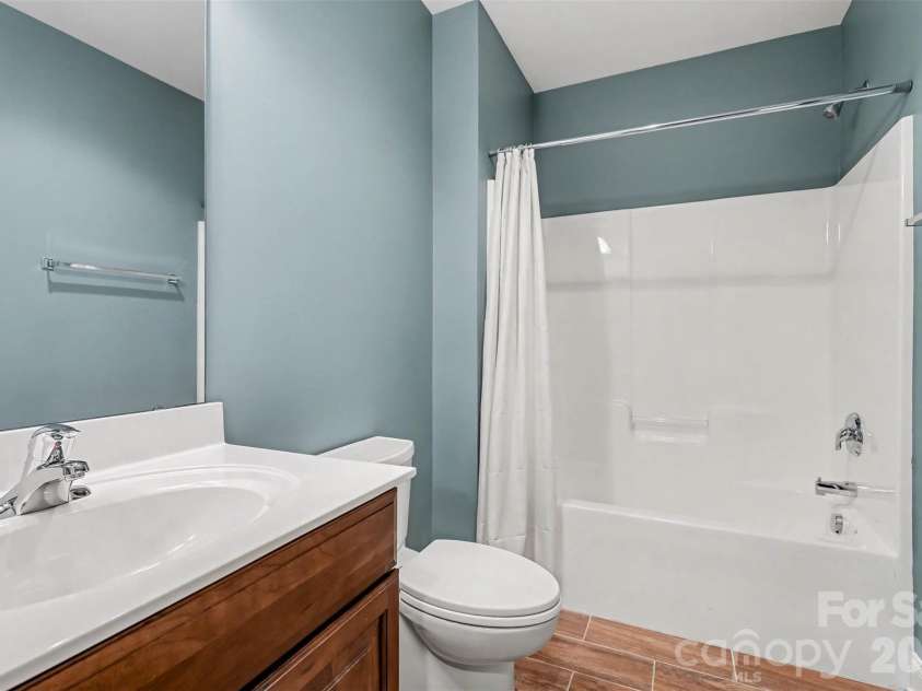 2326 Donnington Lane, Concord, NC 28027.  MLS# CAR4356967, YatesRealty ID 8071. 