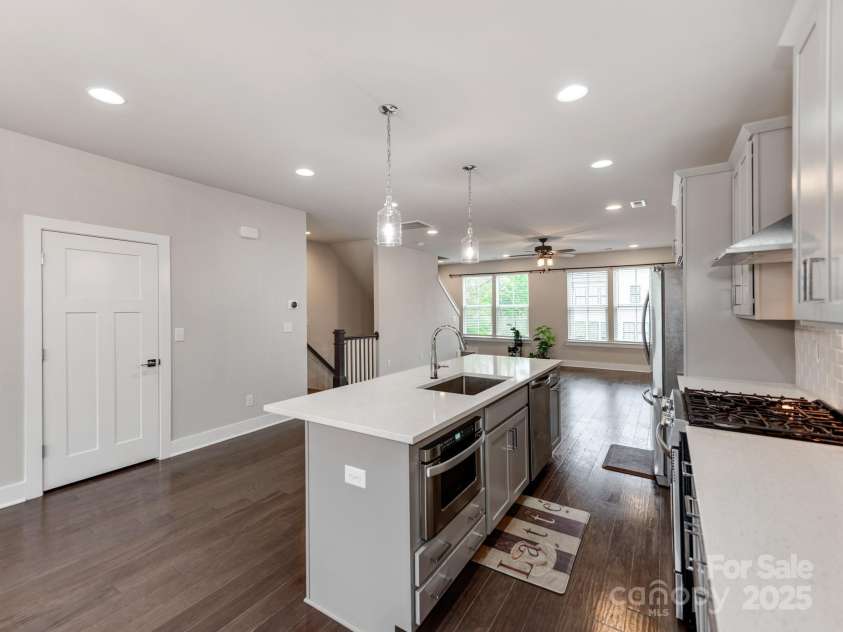 11939 Fiddlers Roof Lane, Charlotte, NC 28277.  MLS# CAR4243435, YatesRealty ID 8072. 