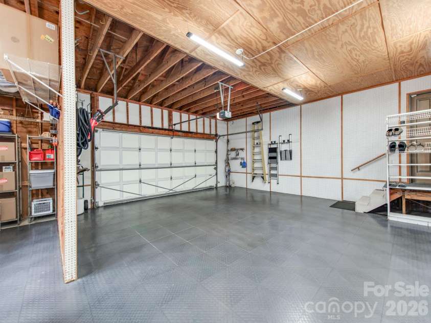 2412 Houston Branch Road, Charlotte, NC 28270.  MLS# CAR4344588, YatesRealty ID 8075. 