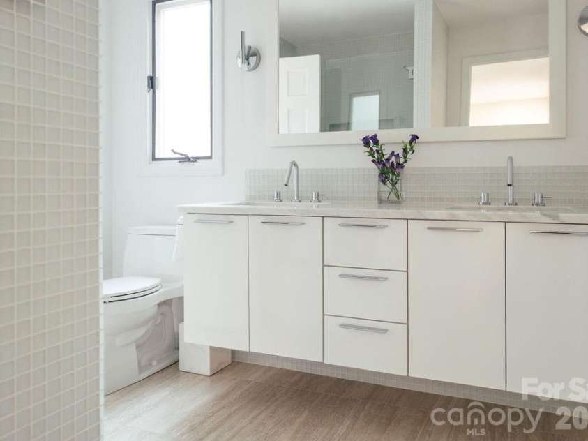 2412 Houston Branch Road, Charlotte, NC 28270.  MLS# CAR4344588, YatesRealty ID 8075. 