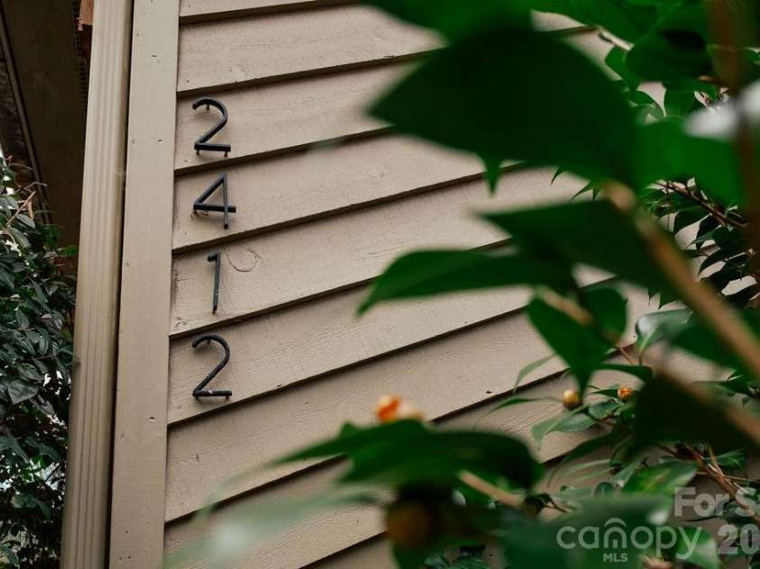 2412 Houston Branch Road, Charlotte, NC 28270.  MLS# CAR4344588, YatesRealty ID 8075. 