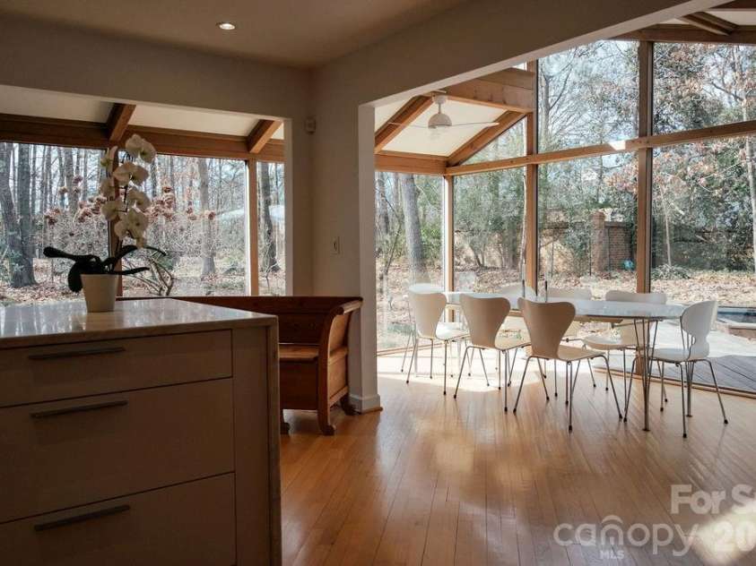 2412 Houston Branch Road, Charlotte, NC 28270.  MLS# CAR4344588, YatesRealty ID 8075. Dining area