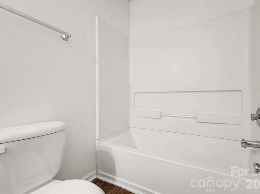 2035 Dunsmore Lane, Waxhaw, NC 28173.  MLS# CAR4349856, YatesRealty ID 8076. 