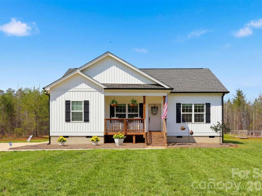 2909 Good Road, Clover, SC 29710.  MLS# CAR4360361, YatesRealty ID 8076. 