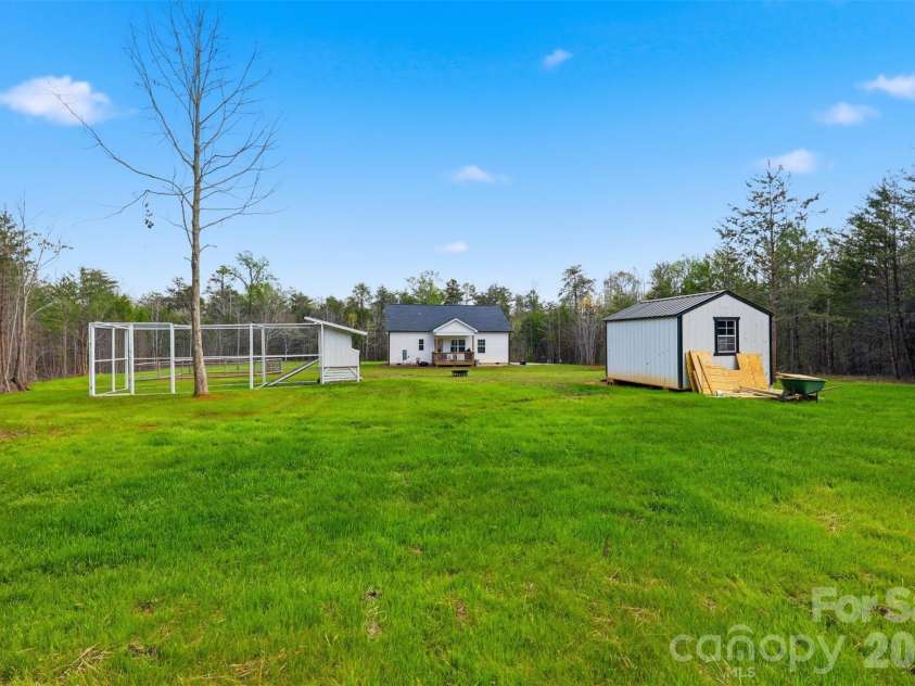 2909 Good Road, Clover, SC 29710.  MLS# CAR4360361, YatesRealty ID 8076. 