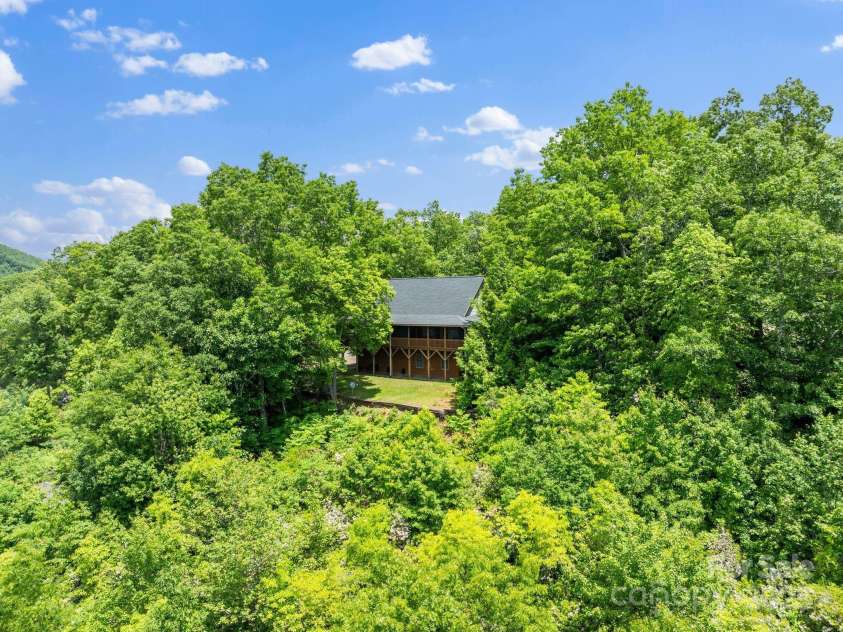 503 Jim Cochran Road, Franklin, NC 28734.  MLS# CAR4237214, YatesRealty ID 8076. 