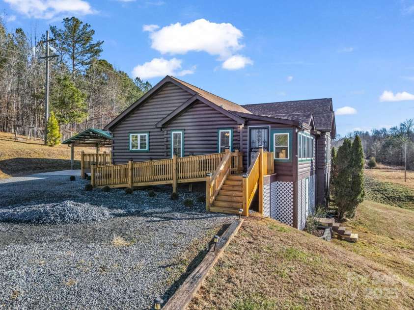 526 River Road, Rutherfordton, NC 28139.  MLS# CAR4330854, YatesRealty ID 8077. 