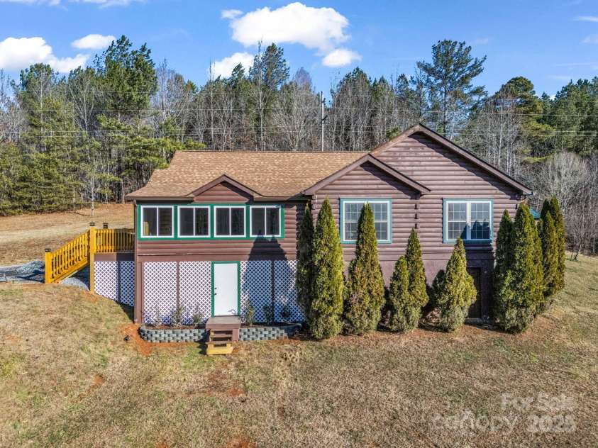 526 River Road, Rutherfordton, NC 28139.  MLS# CAR4330854, YatesRealty ID 8077. 
