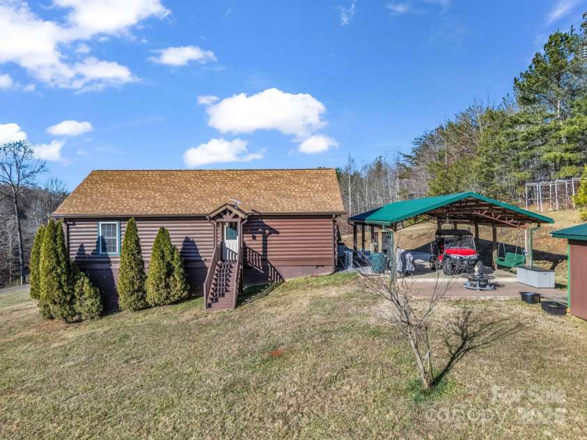 526 River Road, Rutherfordton, NC 28139.  MLS# CAR4330854, YatesRealty ID 8077. 