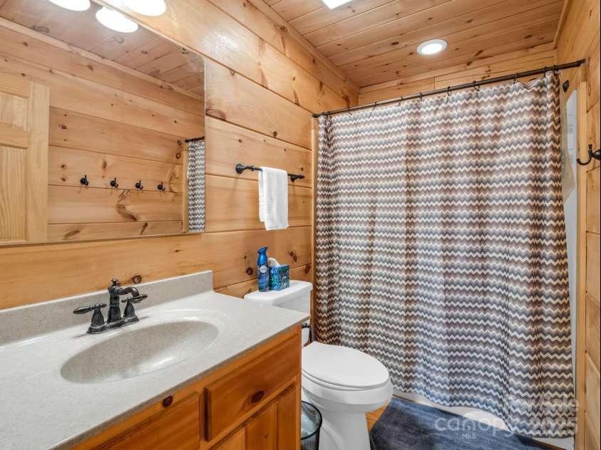526 River Road, Rutherfordton, NC 28139.  MLS# CAR4330854, YatesRealty ID 8077. 