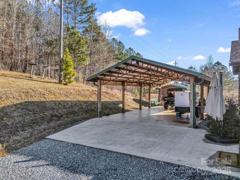 526 River Road, Rutherfordton, NC 28139.  MLS# CAR4330854, YatesRealty ID 8077. 